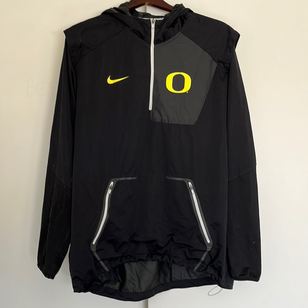 University of Oregon Windbreaker (L)